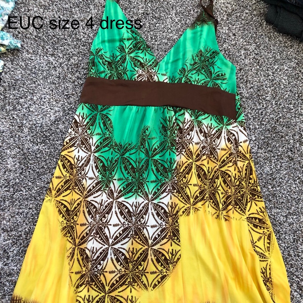 Size 4 slinky mid thigh dress